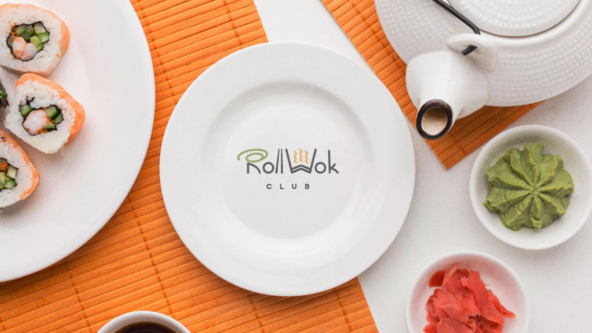 Разработка логотипа и фирменного стиля суши-бара «Roll Wok Club» в Абакане